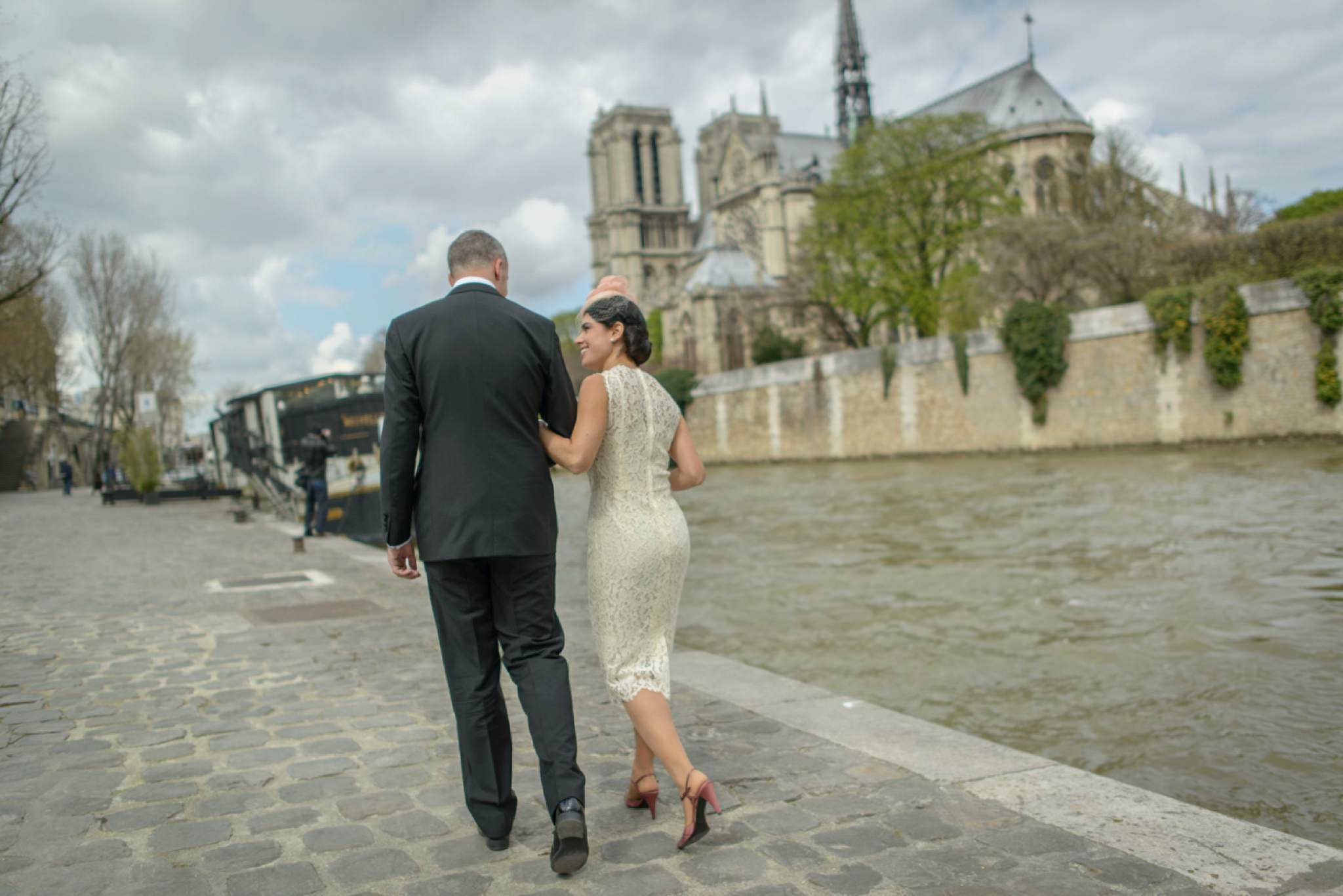 Kara and Bradley – Elopment wedding / Mariage intimiste à Paris